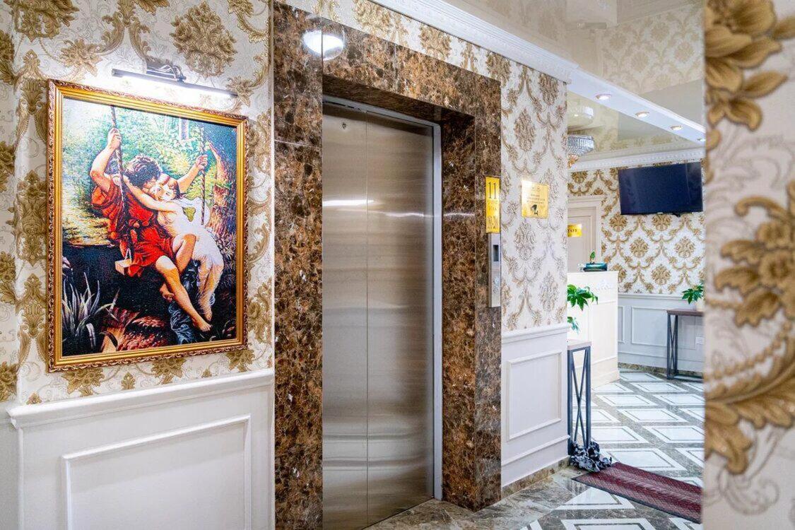 Gold Boutique Hotel Almaty Extérieur photo