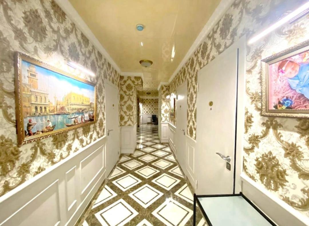 Gold Boutique Hotel Almaty Extérieur photo