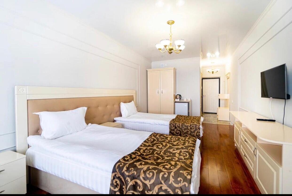 Gold Boutique Hotel Almaty Extérieur photo