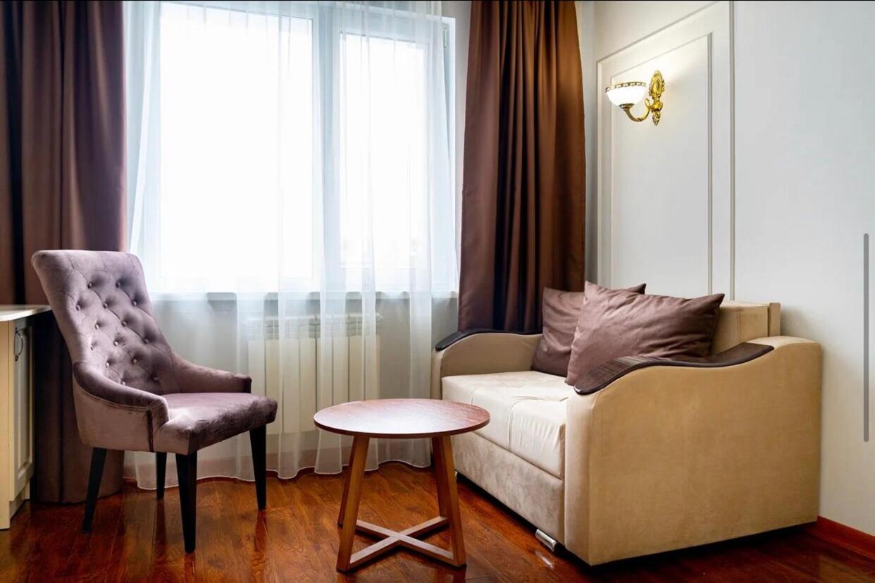 Gold Boutique Hotel Almaty Extérieur photo